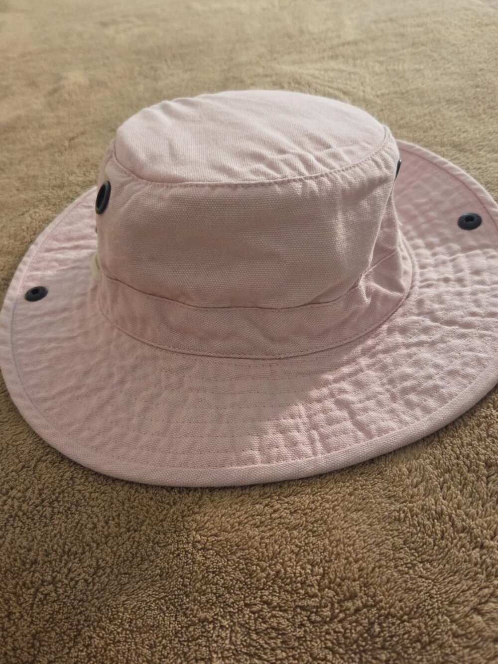 Tilley Endurables T3 Wanderer Pink Cotton Duck Safari Bucket Hat 7 1/4 Canada